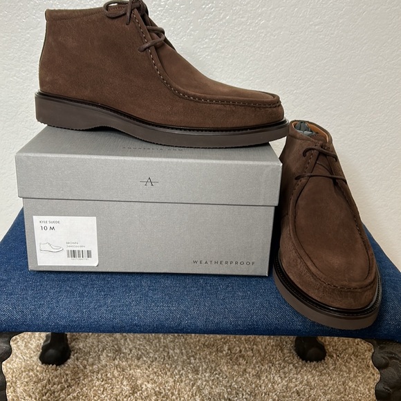 Aquatalia - Picture 2 of 5